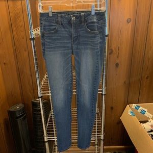 Light Wash Size 2 American Eagle Jeans